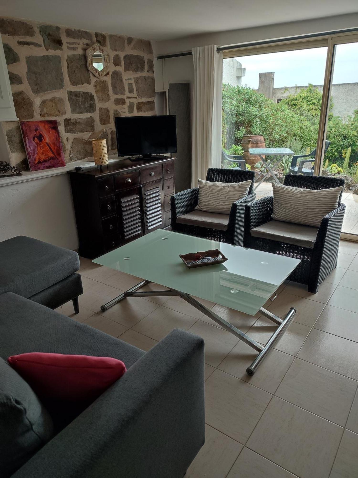 Le Jasmin Apartment มองเดอลิเยอลานาปูล ภายนอก รูปภาพ